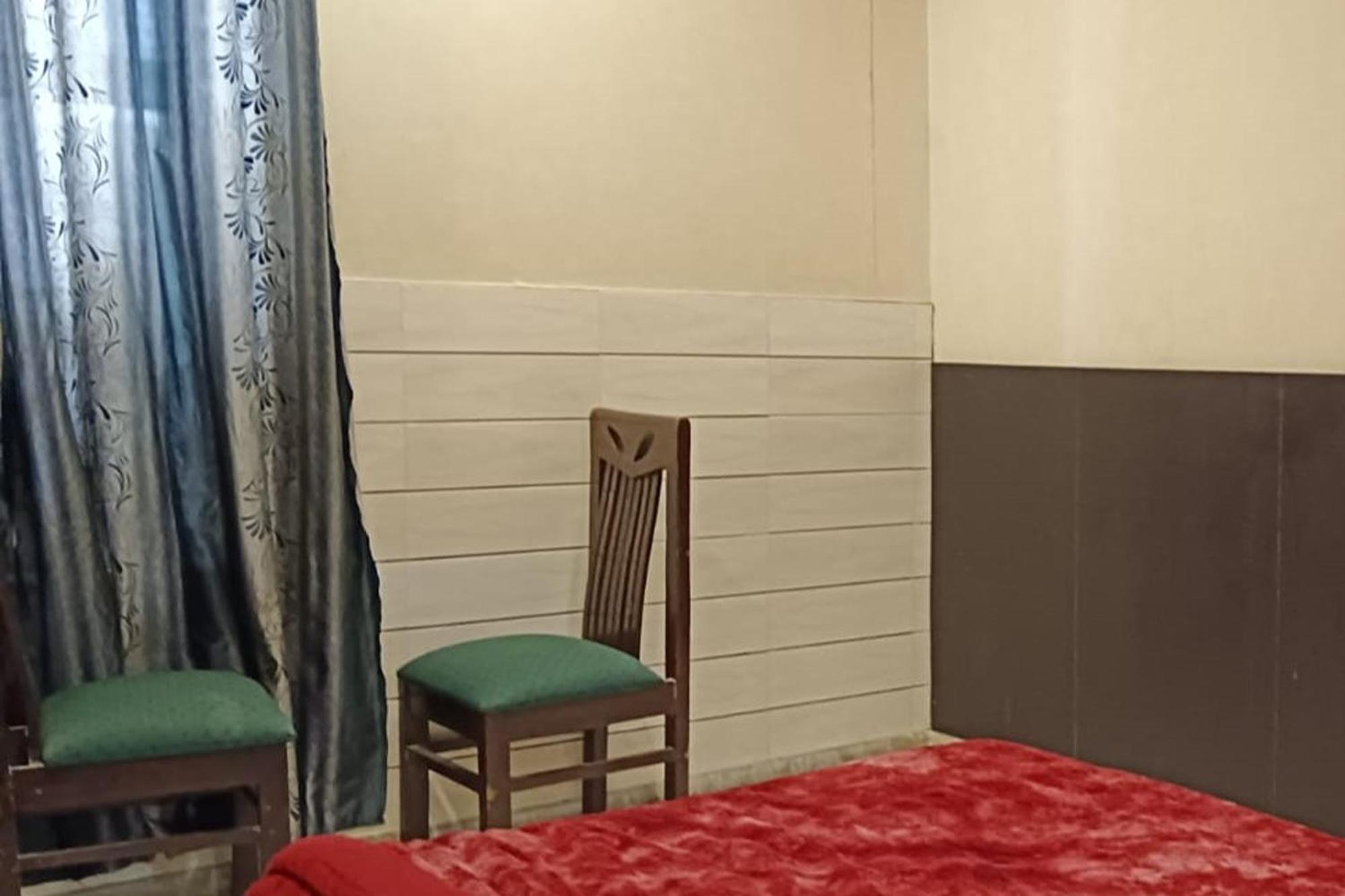 Hotel Shree Kanta Gurgaon Ngoại thất bức ảnh