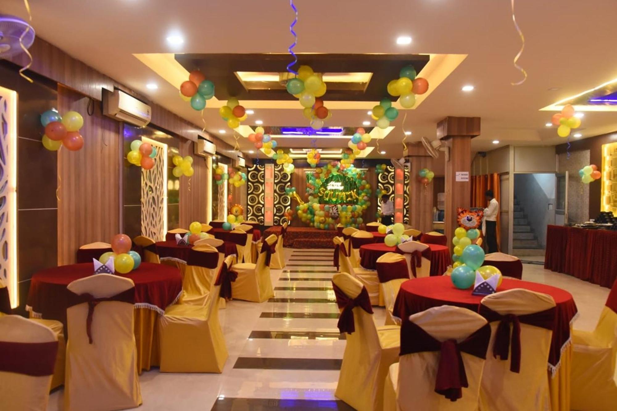 Hotel Shree Kanta Gurgaon Ngoại thất bức ảnh