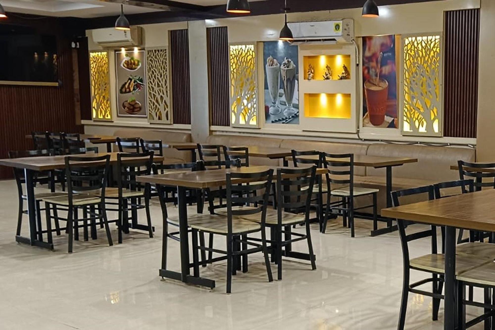 Hotel Shree Kanta Gurgaon Ngoại thất bức ảnh