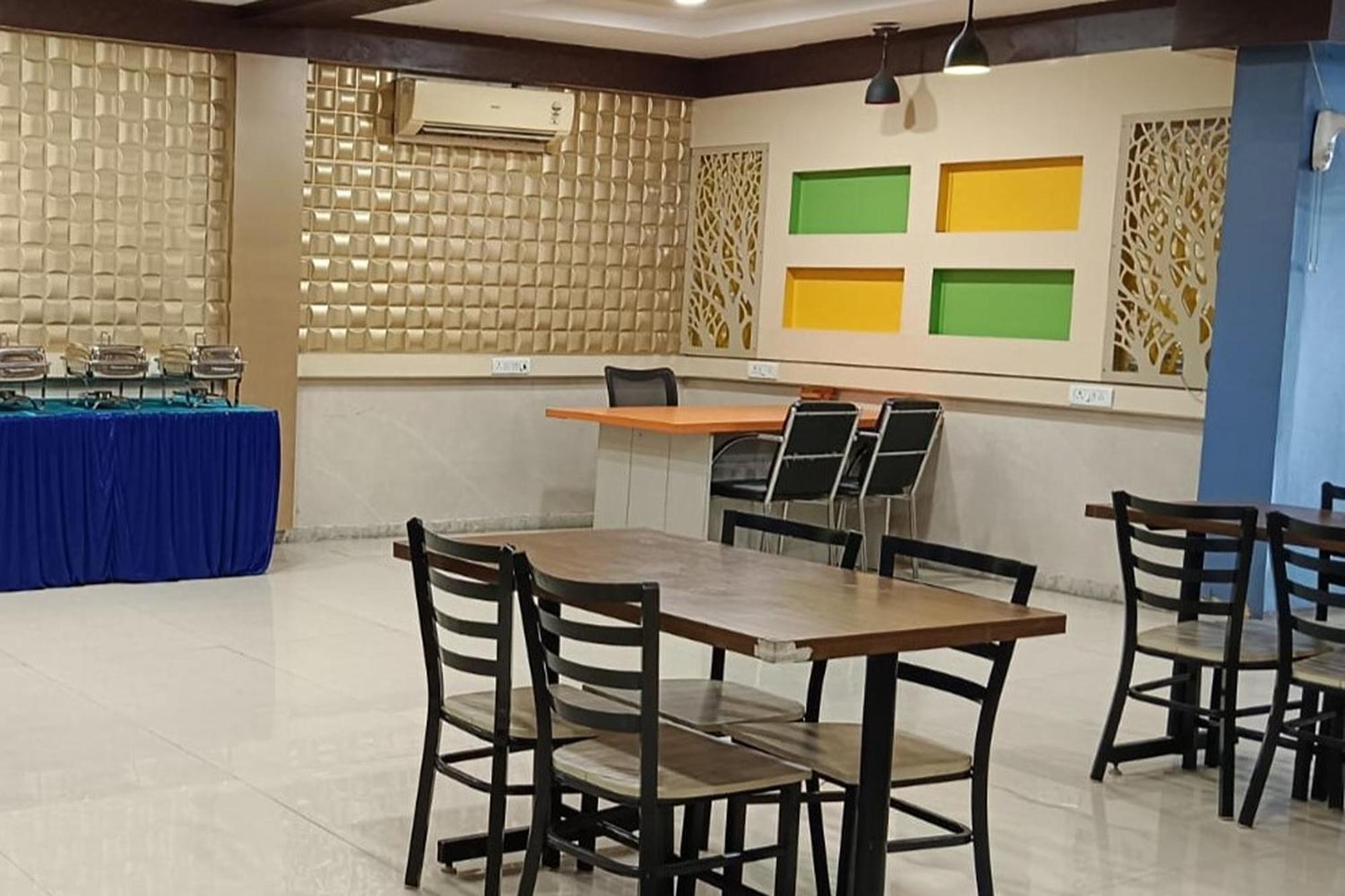 Hotel Shree Kanta Gurgaon Ngoại thất bức ảnh